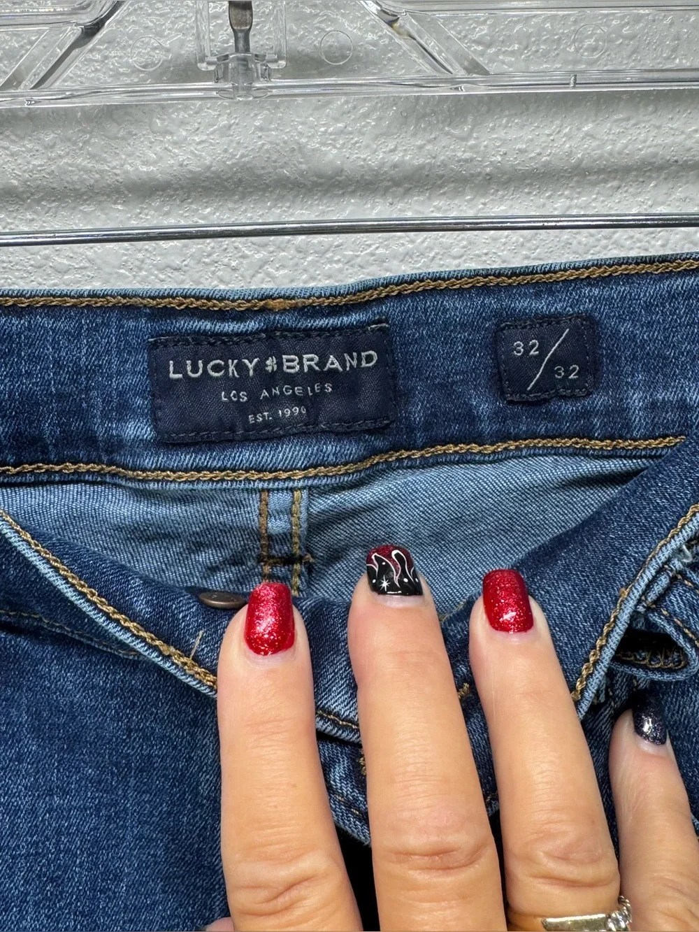 Lucky Brand 412 Athletic Slim 32/32 (inseam now 31) Mid Rise